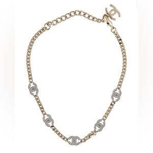 ✨SOLD✨ Dual tone Chanel choker